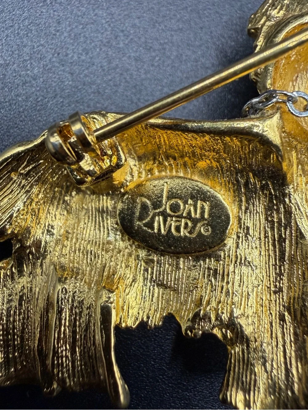 Vintage Joan Rivers Yorkshire Terrier Yorkie Brooch Pin Gold Tone JR Collar Tag